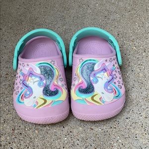 Crocs for toddler girls